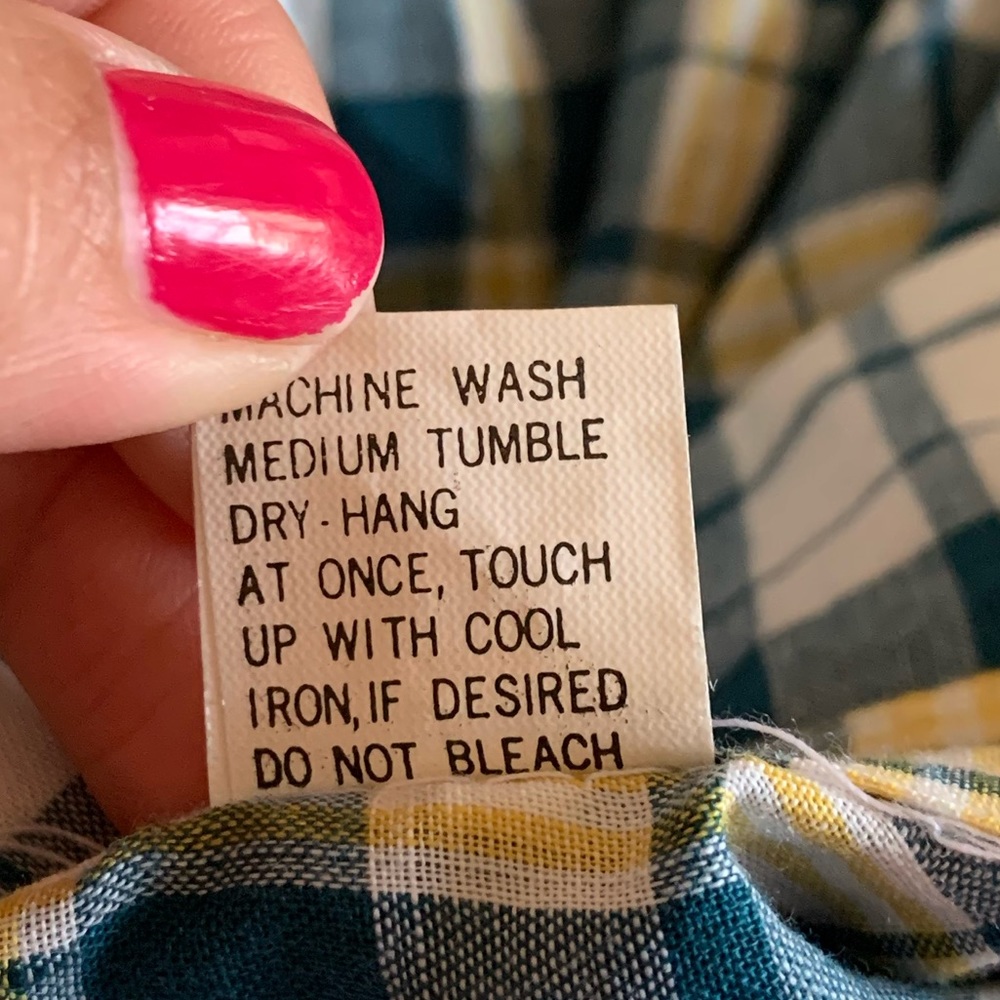 Plaid button down - Picture 5 of 6